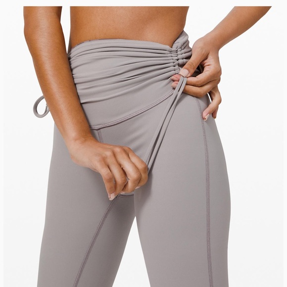 Hug your Cote SHR tight 28”R - Picture 4 of 6